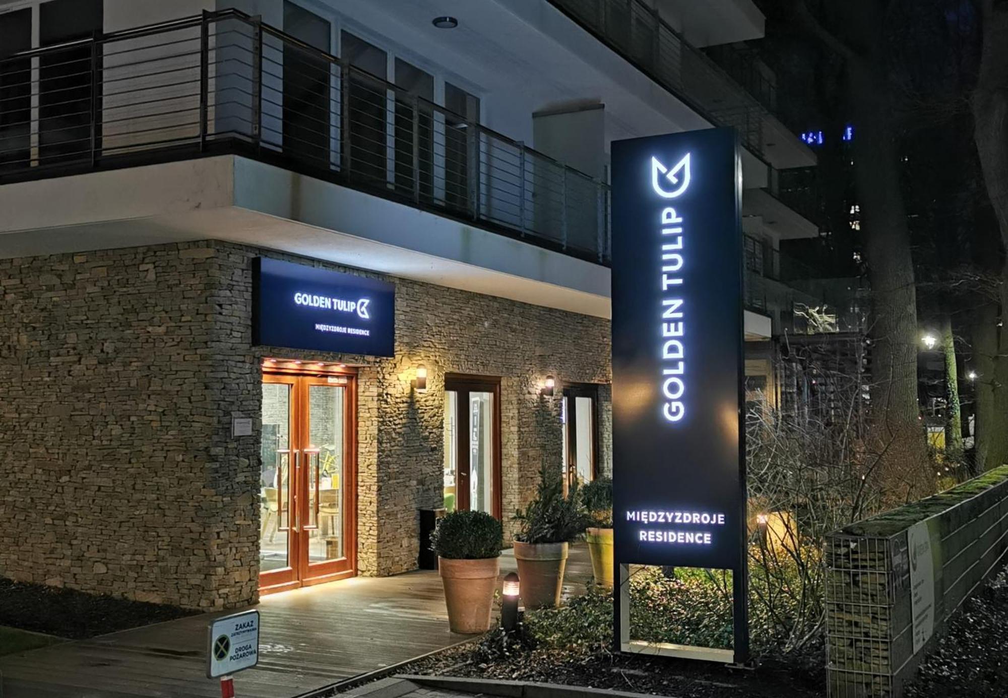 Golden Tulip Miedzyzdroje Residence מראה חיצוני תמונה
